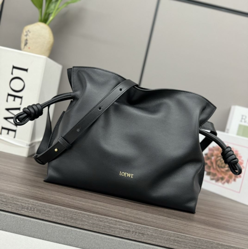 l*ew* satchel bags